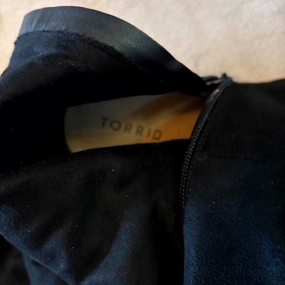 Torrid Black Slouch Knee High Boots Women’s 9W Wide Faux Suede Cone Heel - Picture 5 of 6